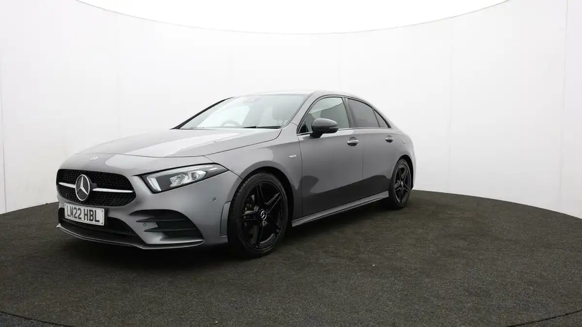 2022-mercedes-benz-a-class-13-a180-amg-line-premium-edition-saloon-4d-7g-dct-big-62