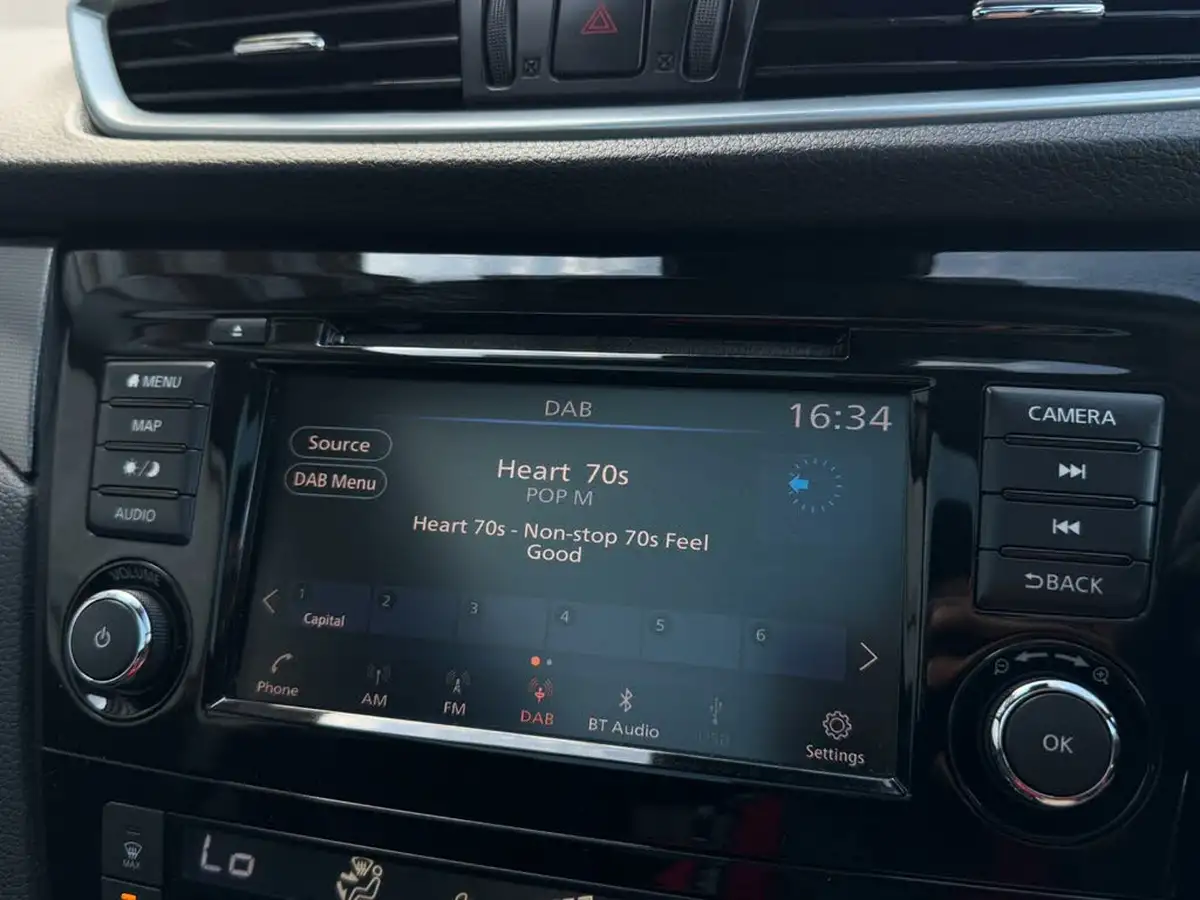 2018-nissan-qashqai-13-dig-t-n-connecta-160ps-dct-big-49