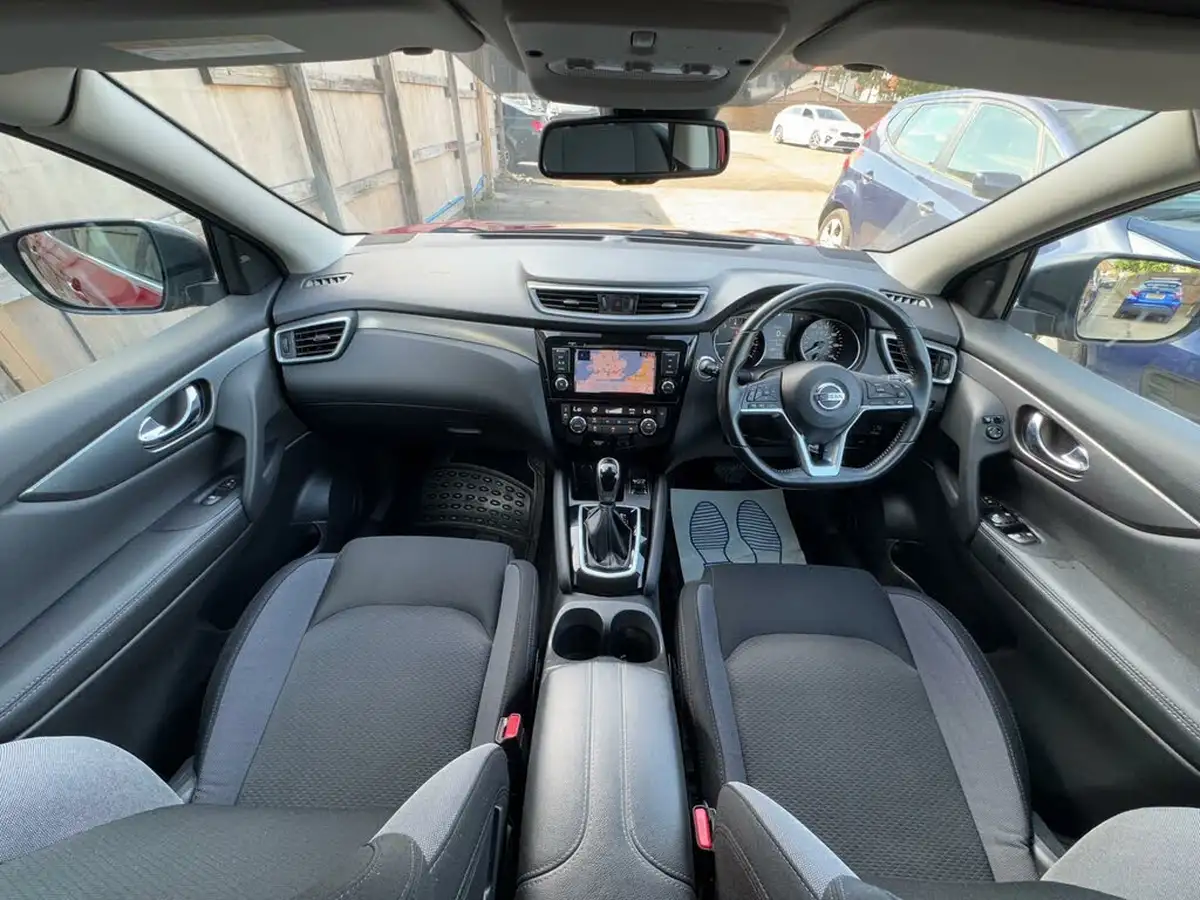 2018-nissan-qashqai-13-dig-t-n-connecta-160ps-dct-big-1