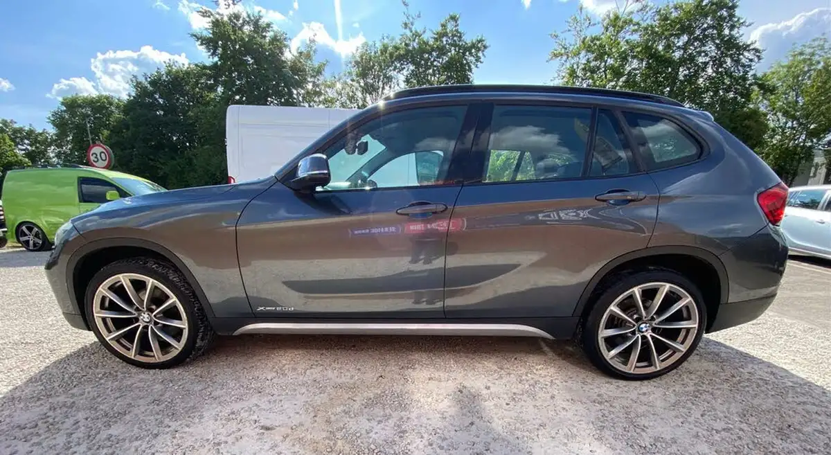 2013-bmw-x1-20td-xdrive20d-xline-auto-big-16