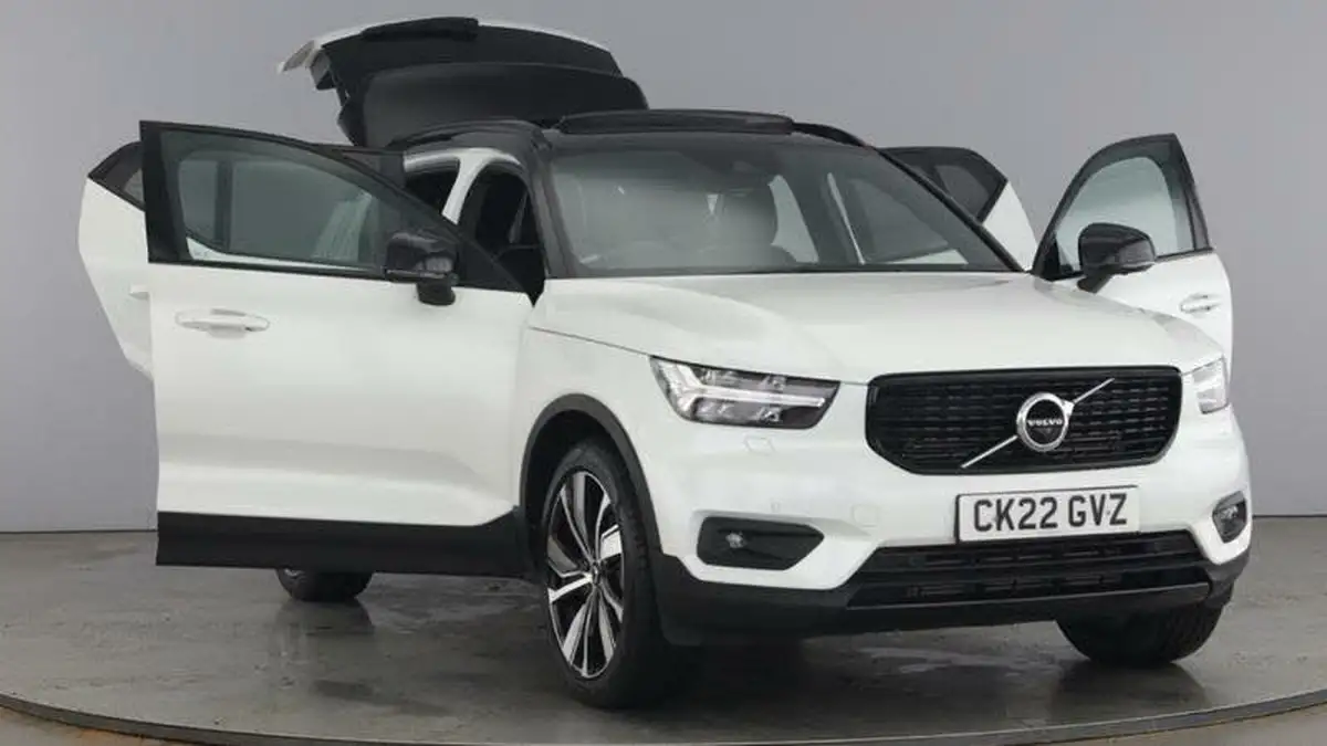 2022-volvo-xc40-15-t5-r-design-pro-big-8