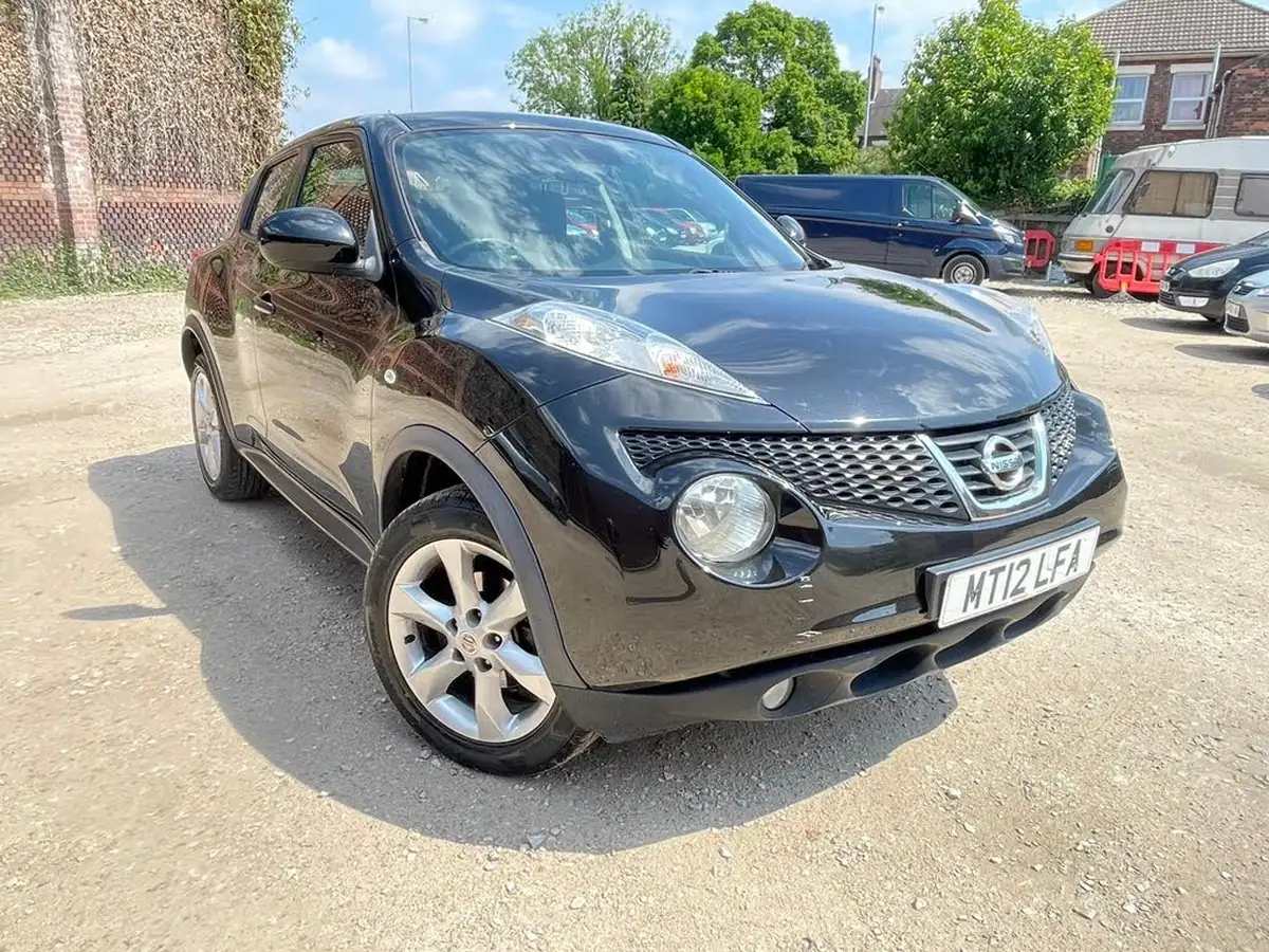 2012-nissan-juke-16-kuro-16v-1598cc-big-0