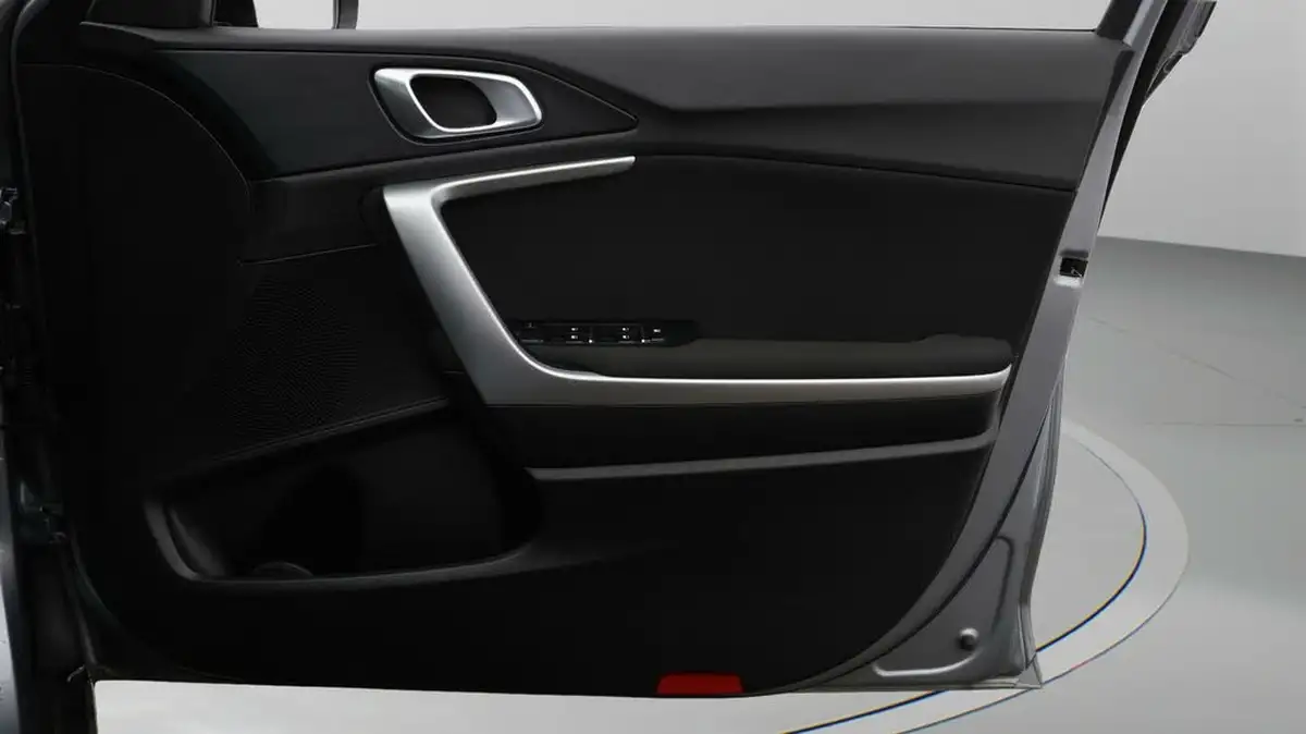 2021-kia-xceed-10-t-gdi-2-big-14