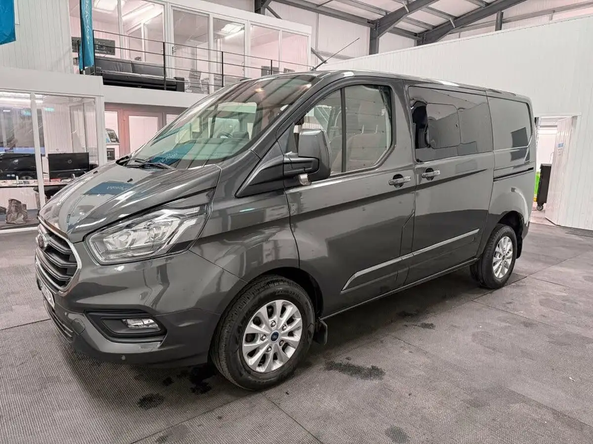 2022-ford-transit-custom-20tdci-300-l1h1-limited-130pseu6dt-double-cab-in-van-big-10
