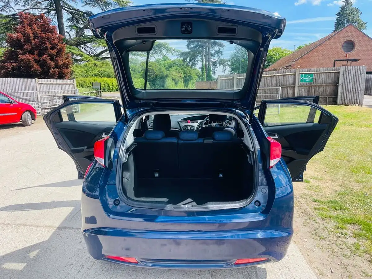 2013-honda-civic-16td-se-big-14