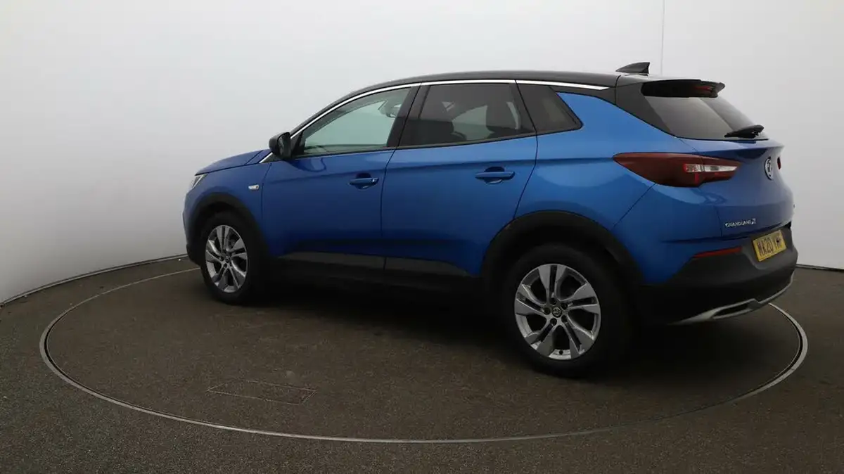 2020-vauxhall-grandland-x-12-sri-nav-big-33