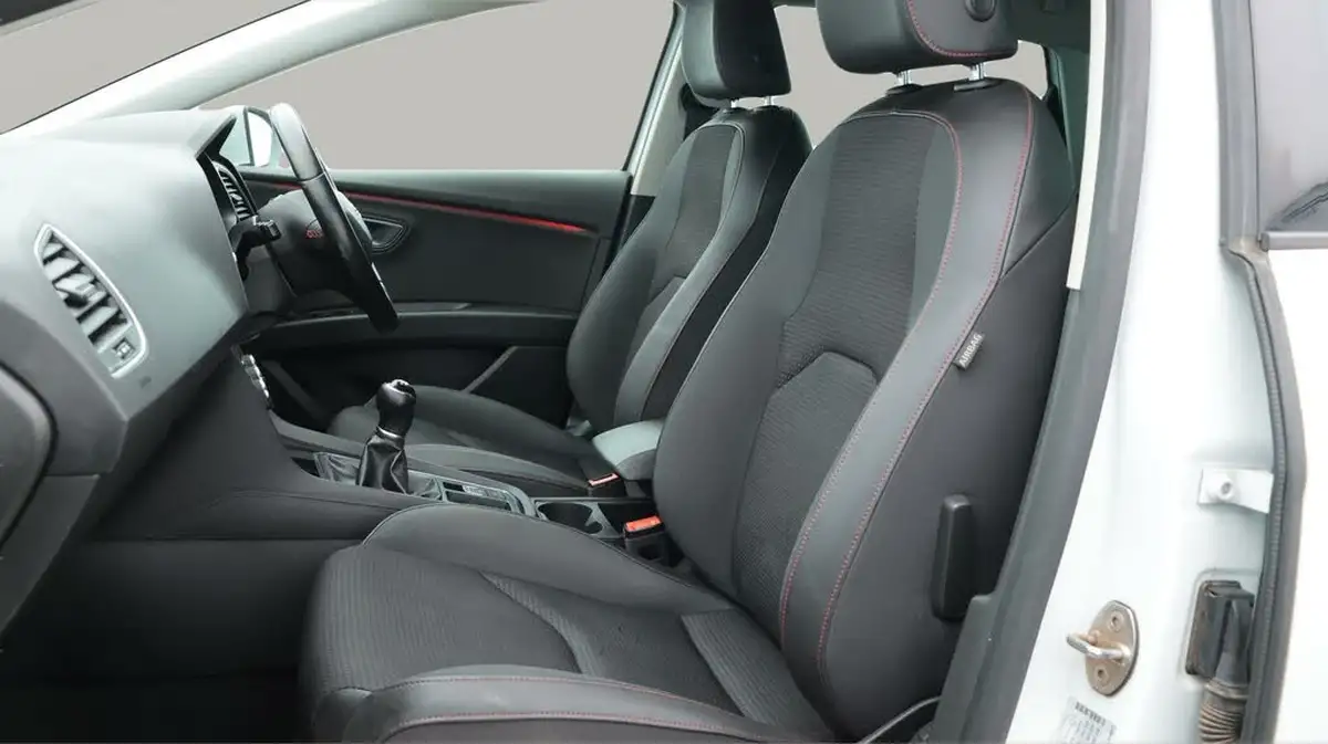 2020-seat-leon-15-tsi-evo-fr-130ps-hatchback-big-14