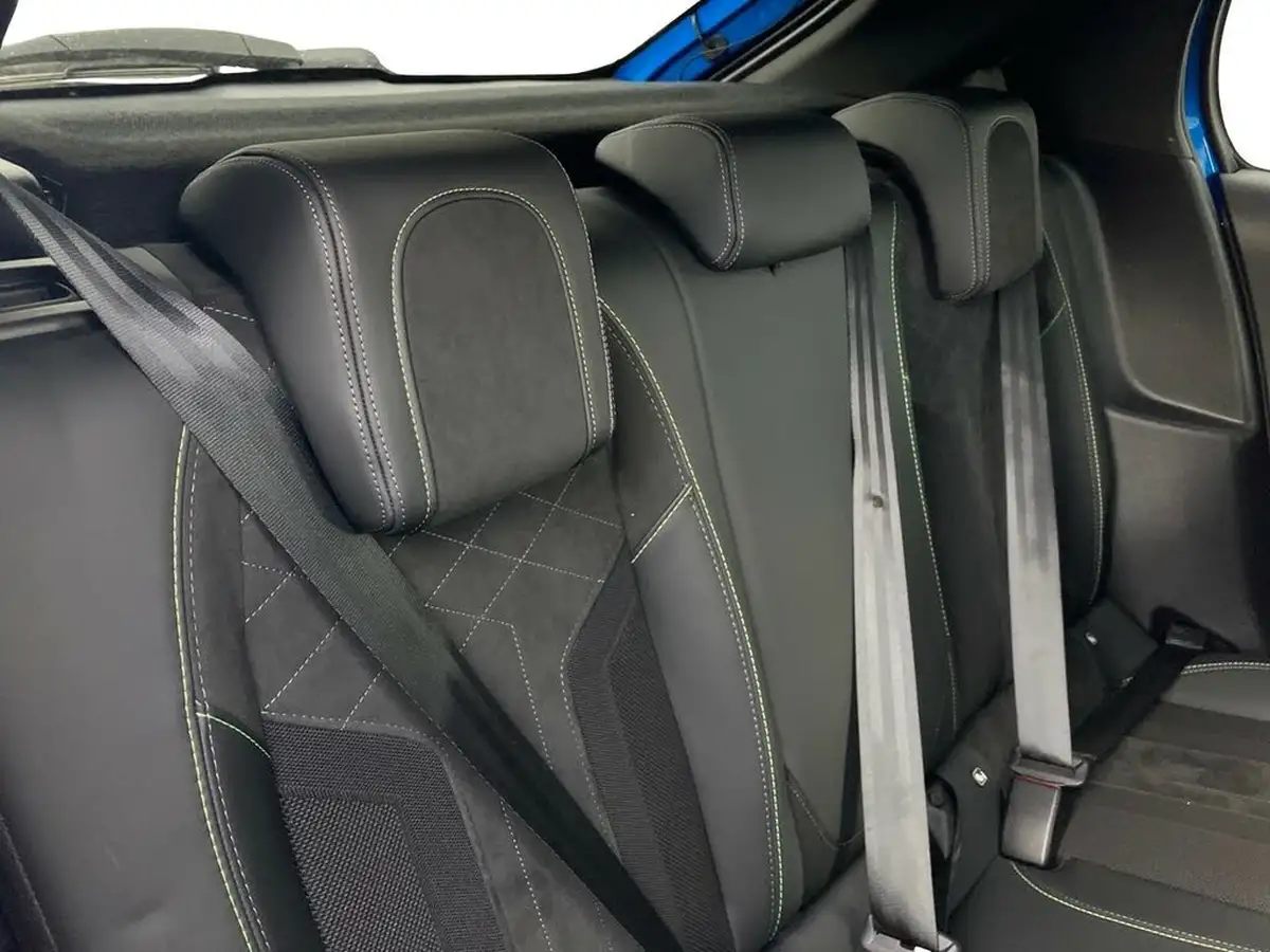 2021-peugeot-208-e-gt-premium-big-20