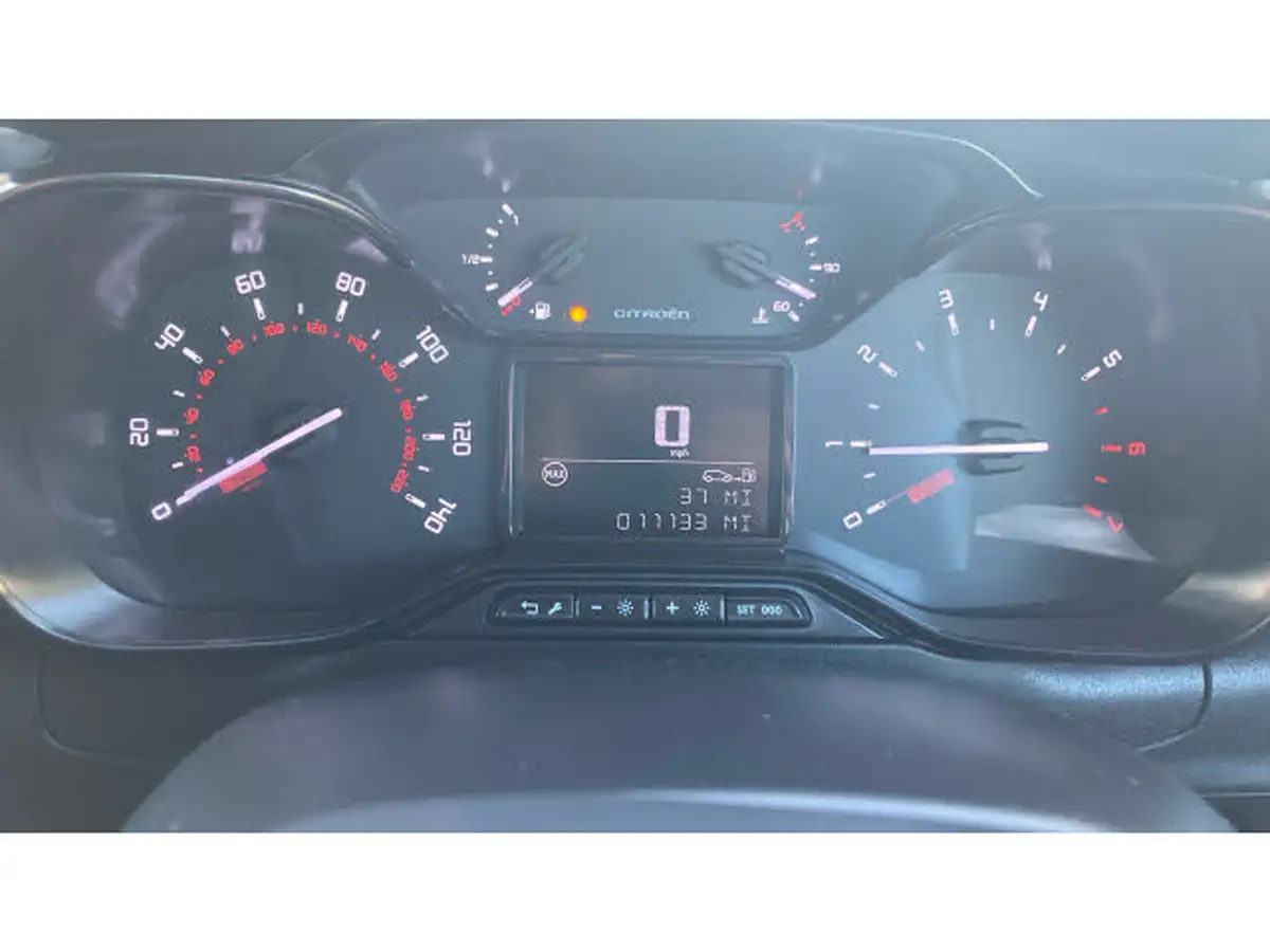 2023-citroen-c3-12-puretech-c-series-edition-83ps-ss-big-17