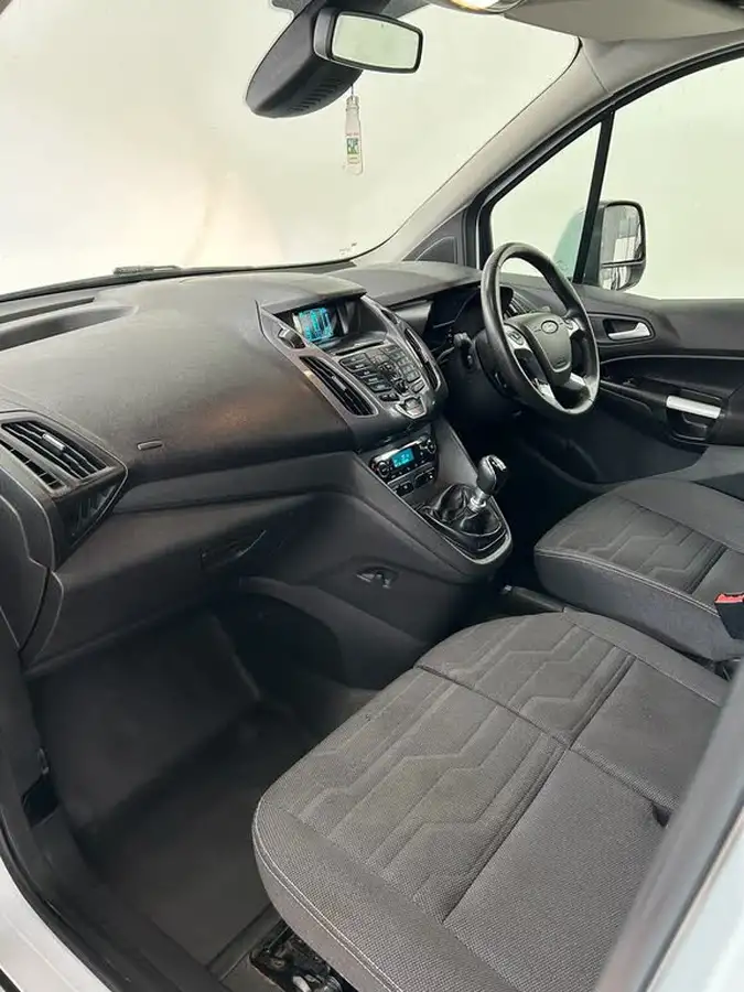 2014-ford-transit-connect-16tdci-l2-limited-big-9