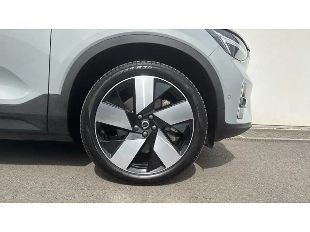 2023-volvo-xc40-e-recharge-ultimate-235bhp-big-15