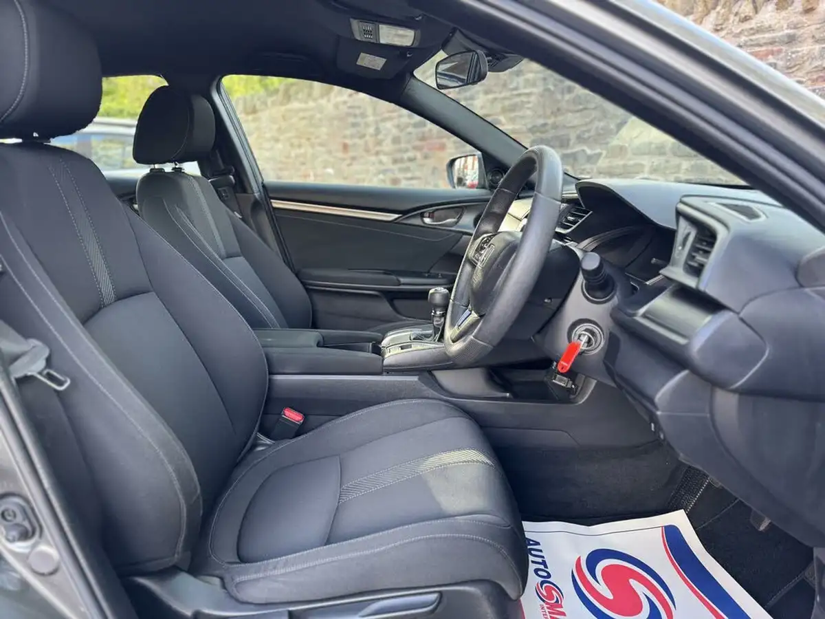 2019-honda-civic-10-vtec-turbo-se-hatchback-5d-big-20