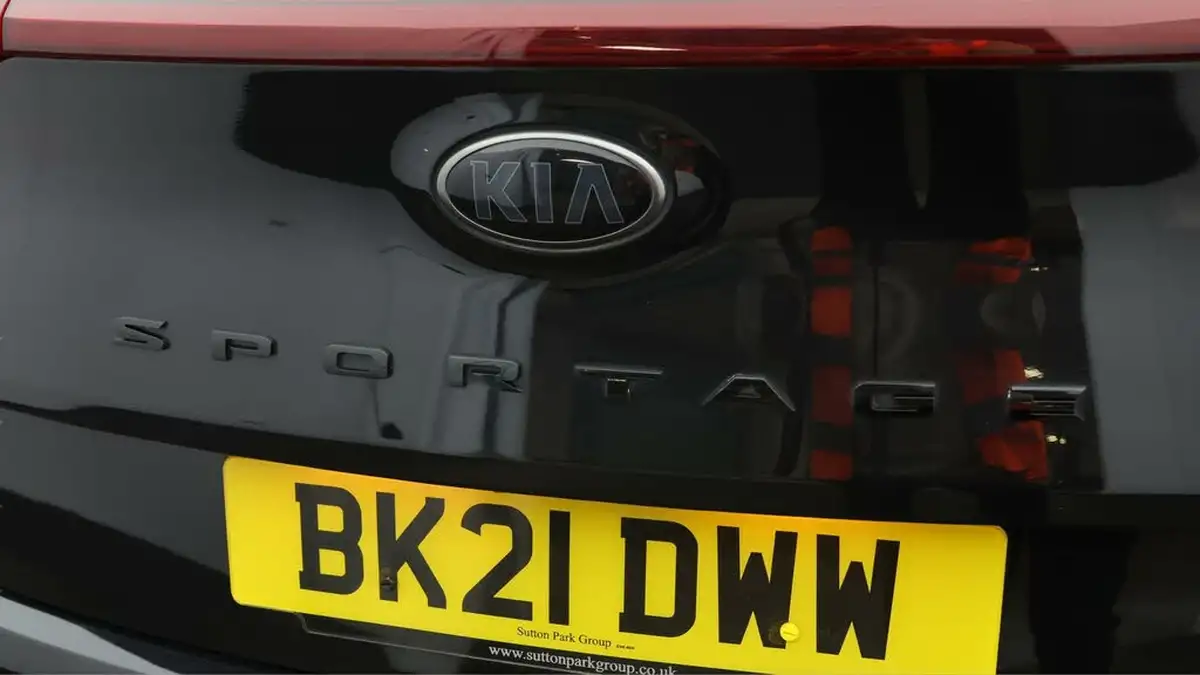 2021-kia-sportage-16crdi-jbl-black-edition-big-19