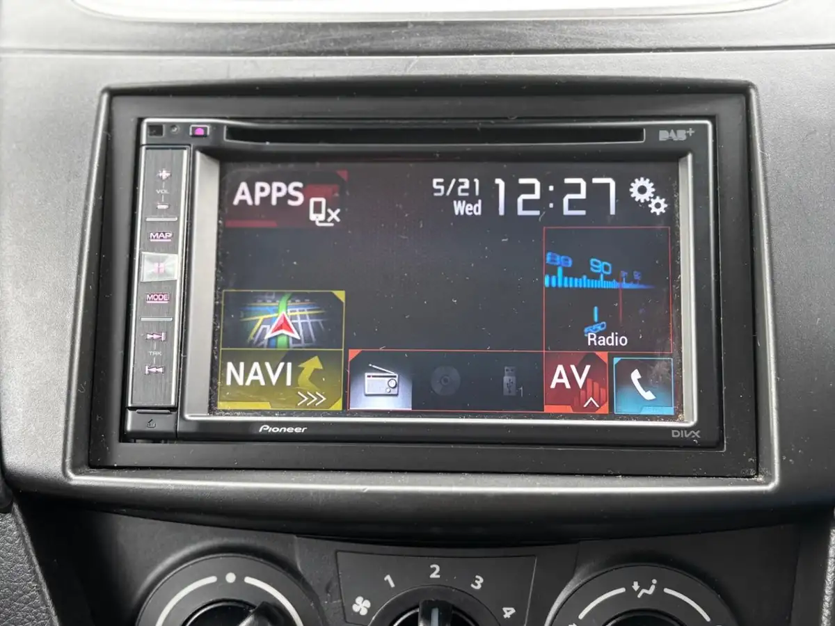 2016-suzuki-swift-12-sz-l-5d-big-29