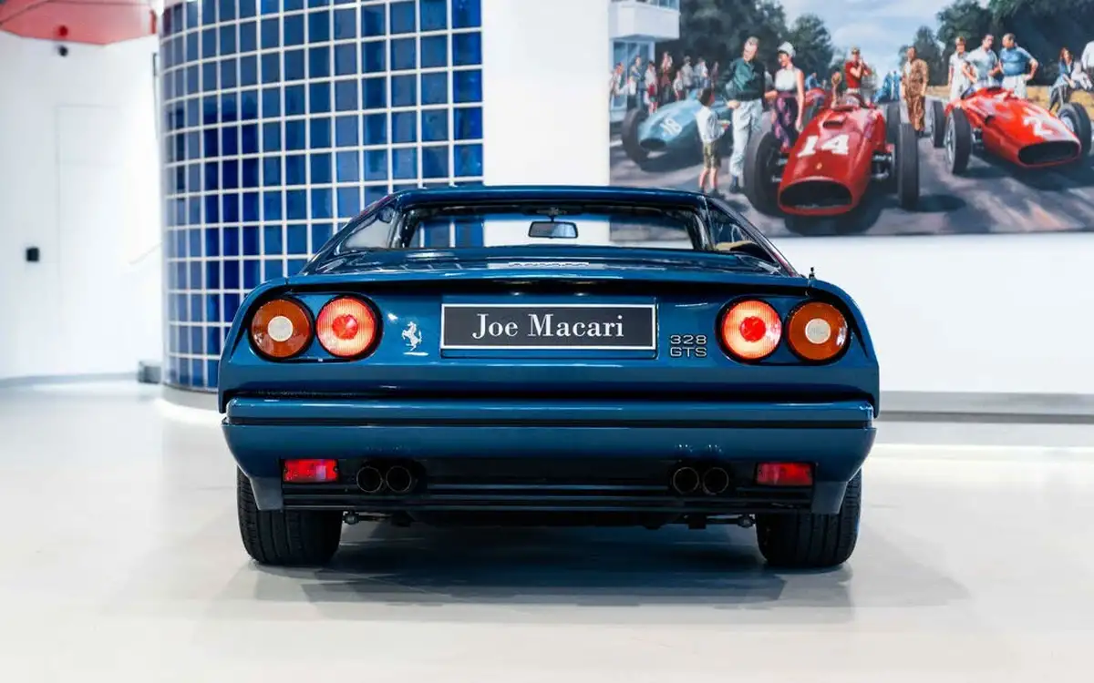 1989-ferrari-328-32-gts-big-7