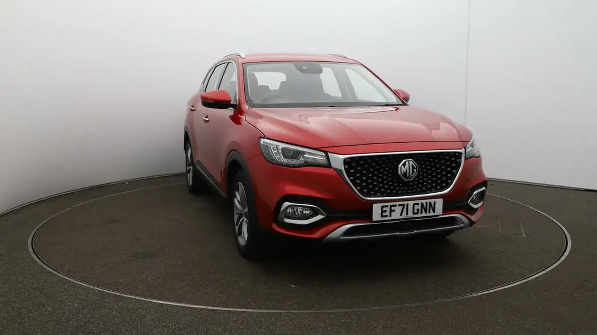 2022-mg-hs-15t-gdi-excite-162ps-big-40