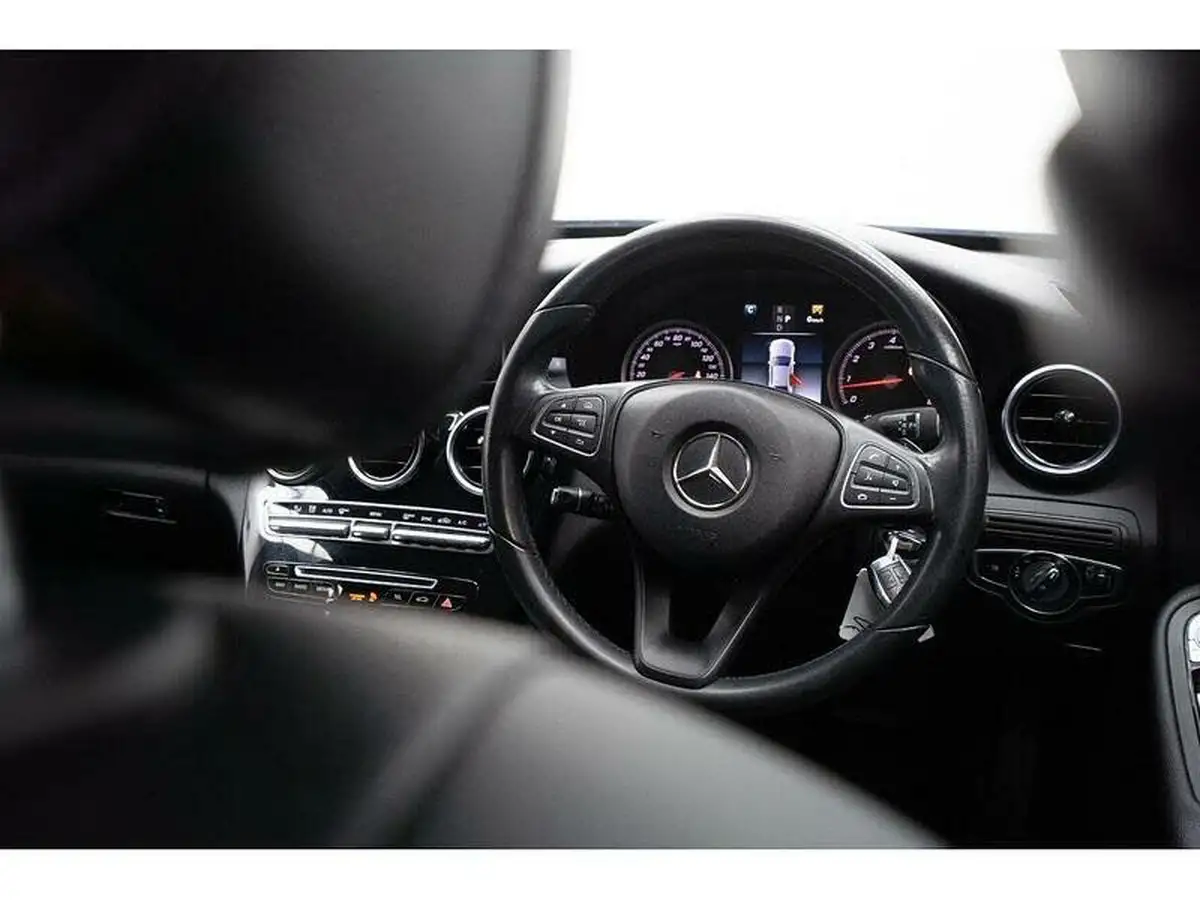 2017-mercedes-benz-c-class-20-c200-se-saloon-4d-9g-tronic-plus-big-27