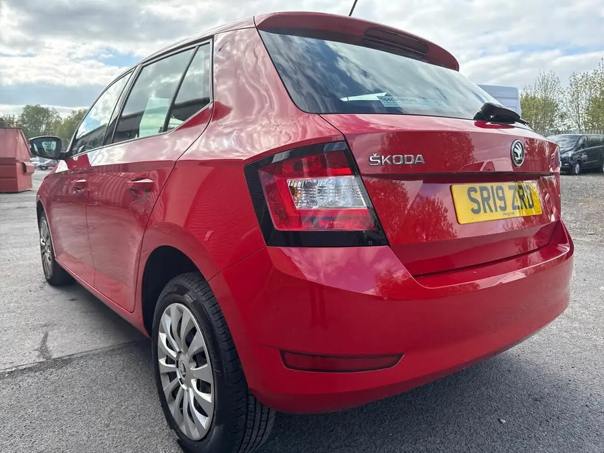 2019-skoda-fabia-10-mpi-s-ss-hatchback-big-52