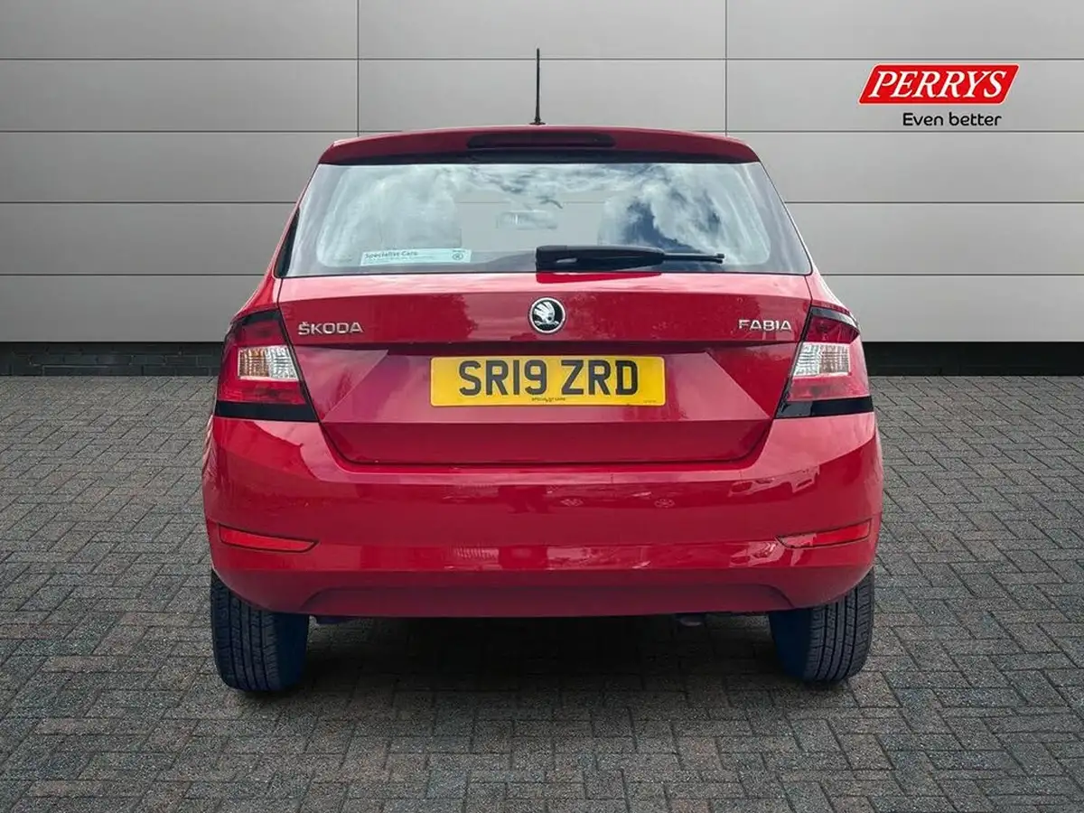 2019-skoda-fabia-10-mpi-s-ss-hatchback-big-4