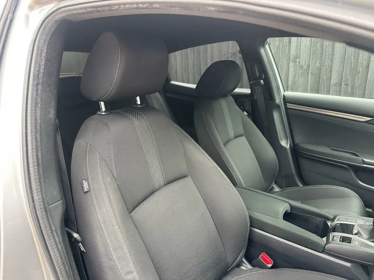 2018-honda-civic-10-vtec-turbo-sr-129ps-hatchback-5d-big-16