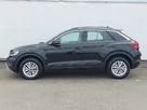 2022-volkswagen-t-roc-15-tsi-life-small-3