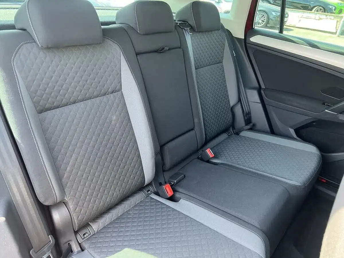 2016-volkswagen-tiguan-20tdi-se-150ps-bmt-big-14