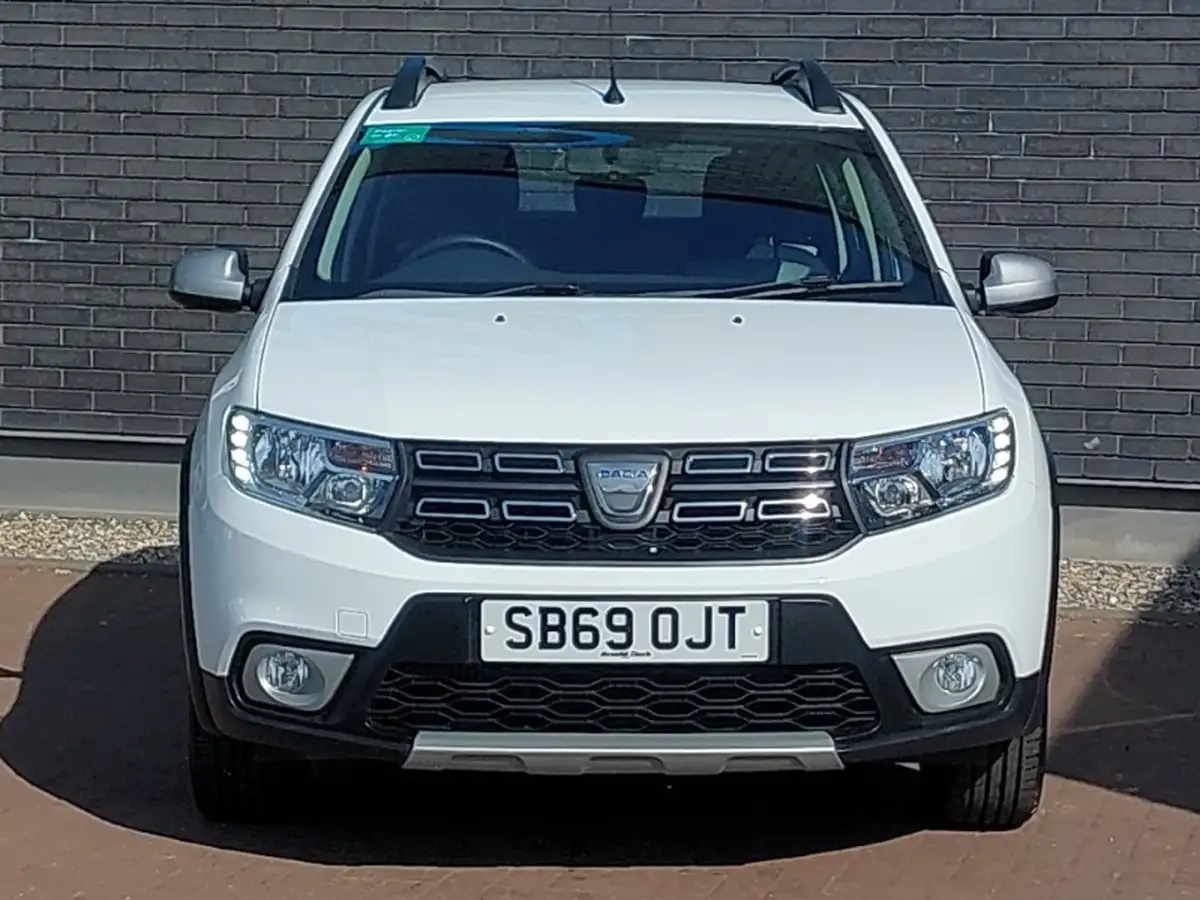 2019-dacia-sandero-stepway-09-tce-essential-big-14