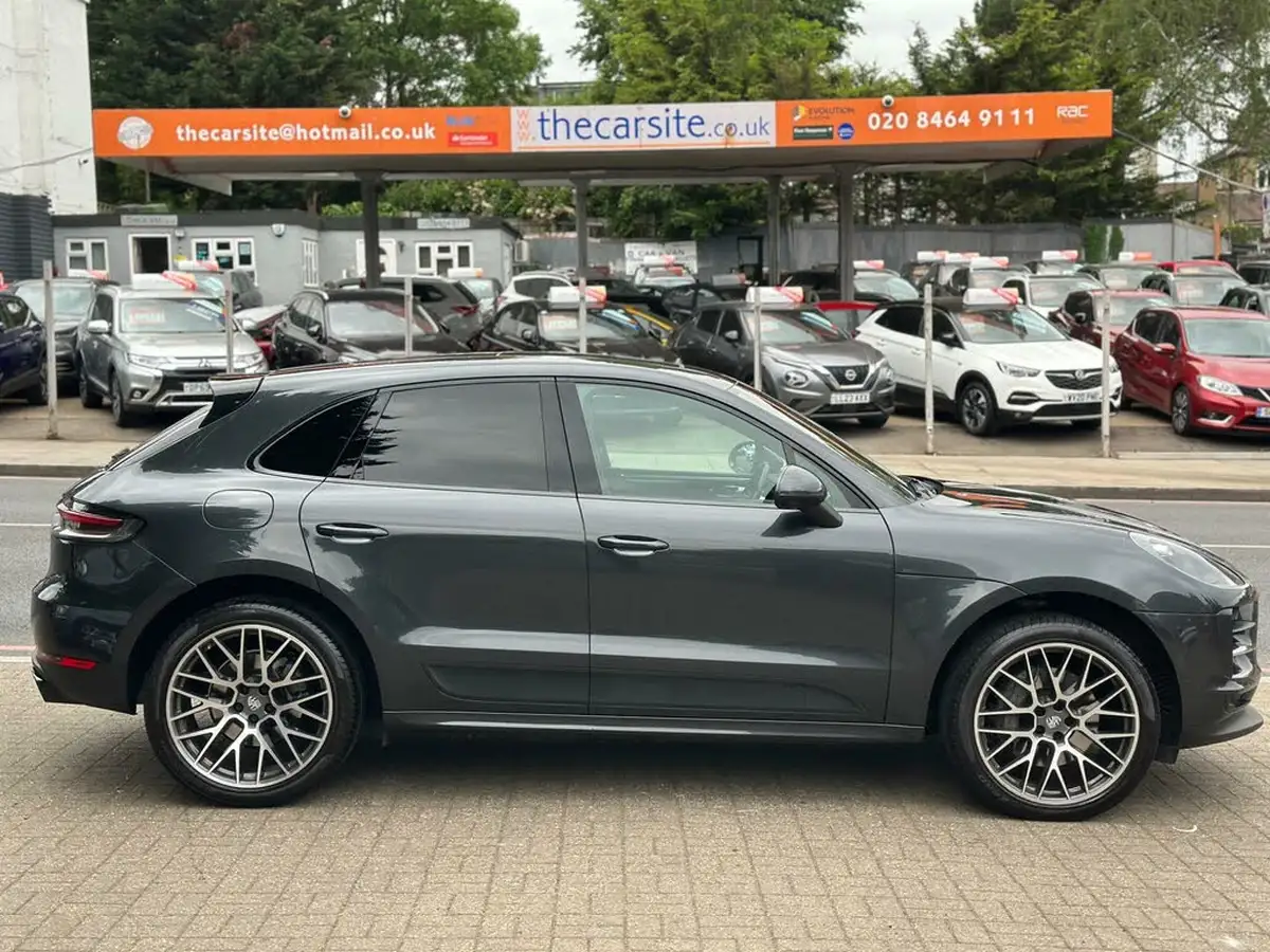 2019-porsche-macan-30-v6-s-big-1