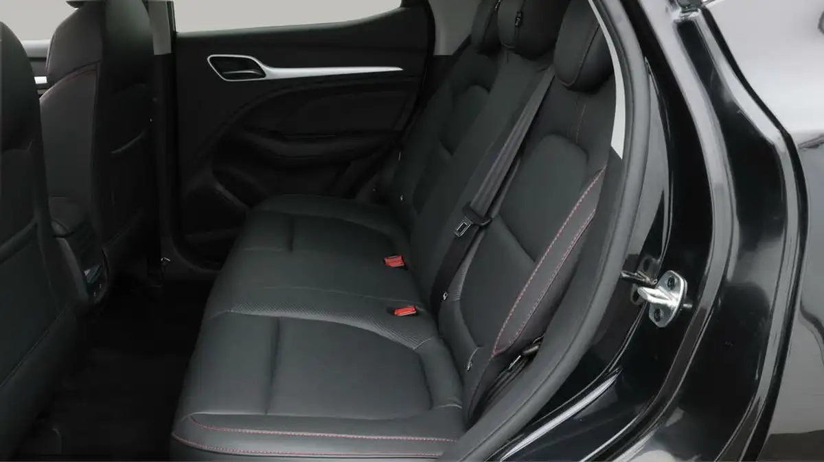 2024-mg-zs-suv-15-vti-tech-exclusive-big-16