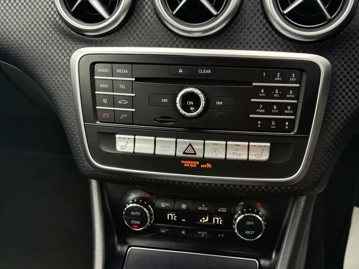 2016-mercedes-benz-a-class-15d-a180d-sport-executivess-7g-dct-big-50