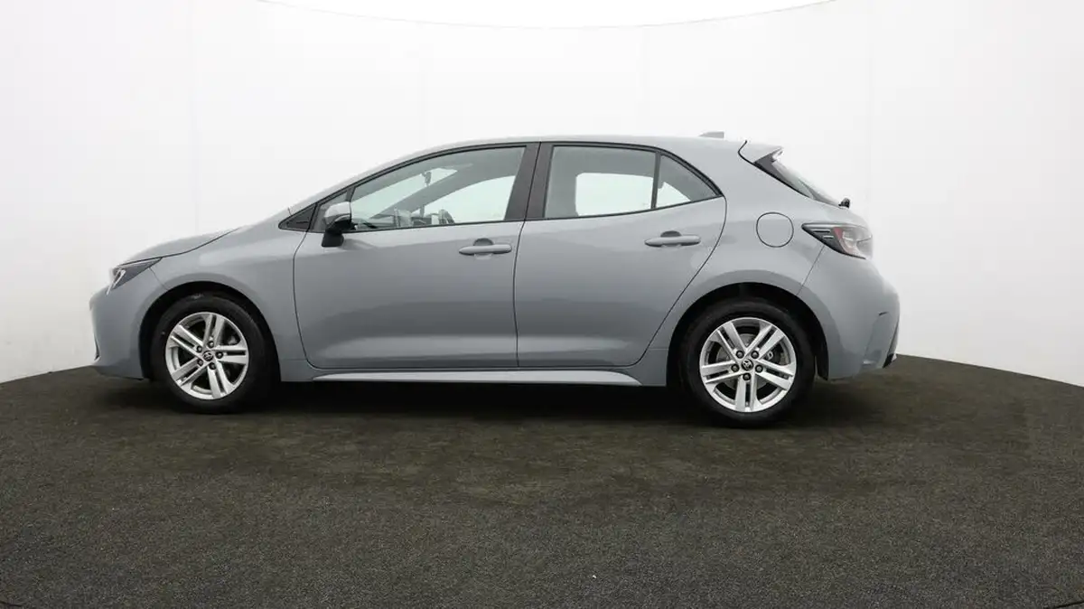2022-toyota-corolla-18-vvt-i-icon-120bhp-trk-hatchback-5d-big-67