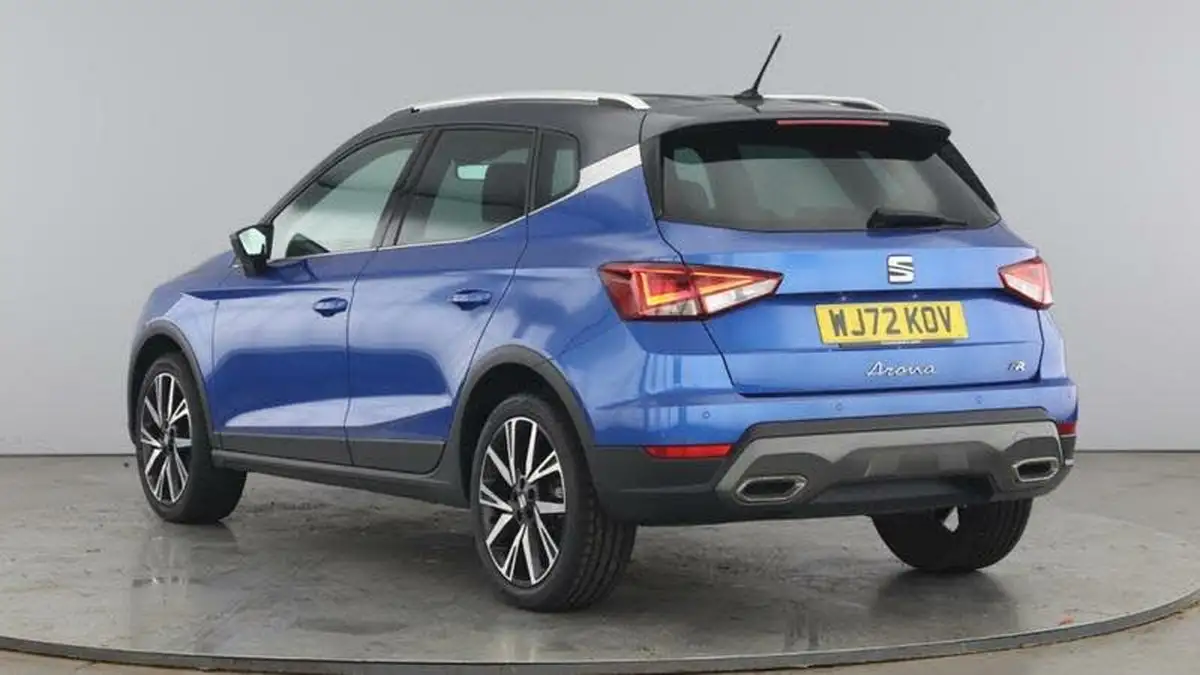 2022-seat-arona-10-tsi-fr-edition-big-2