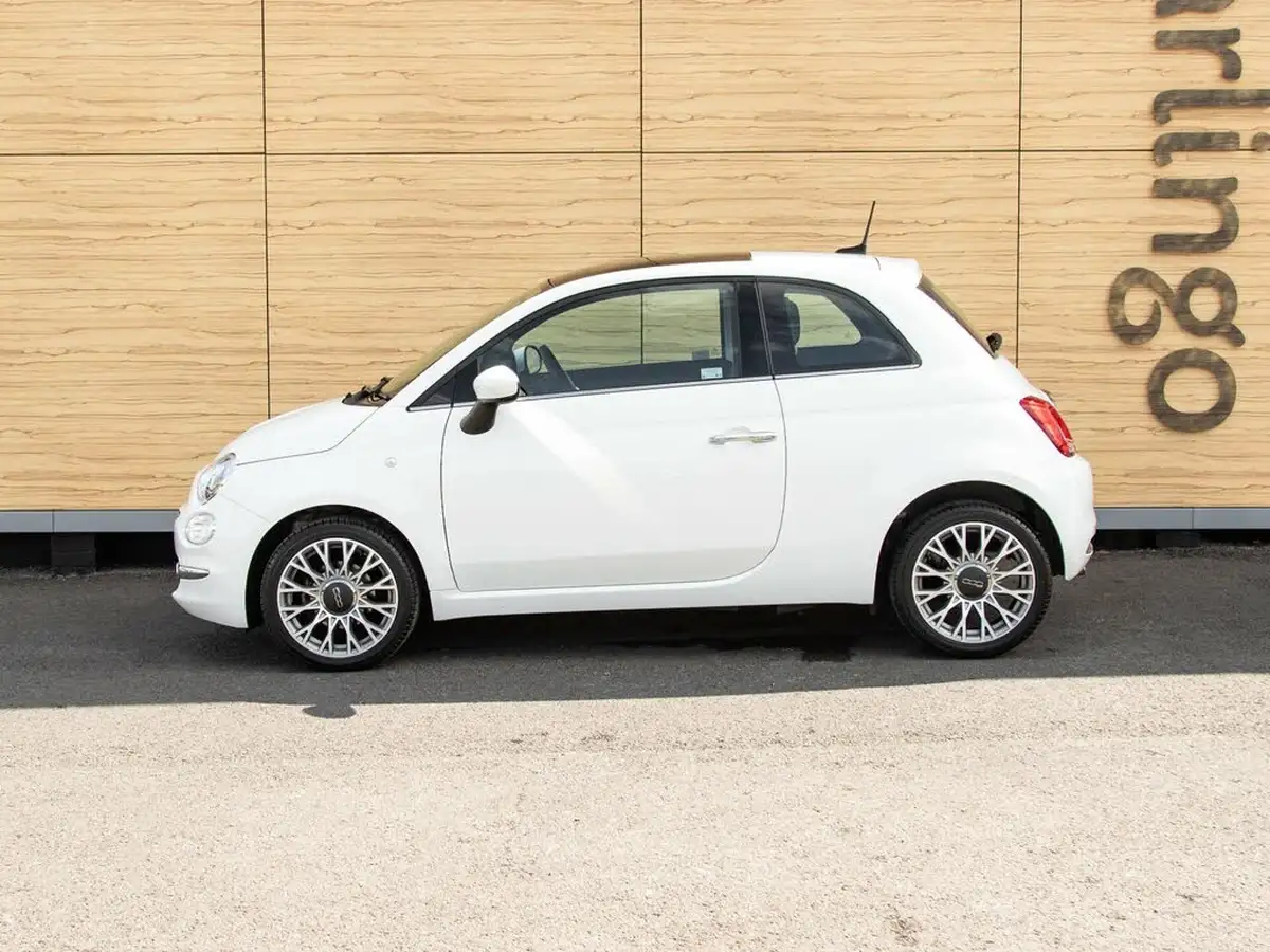 2020-fiat-500-10-star-big-12