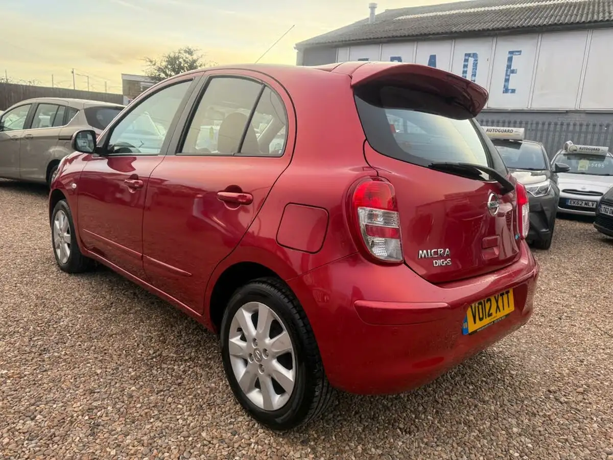 2012-nissan-micra-12-acenta-97bhp-5d-1198cc-cvt-big-6