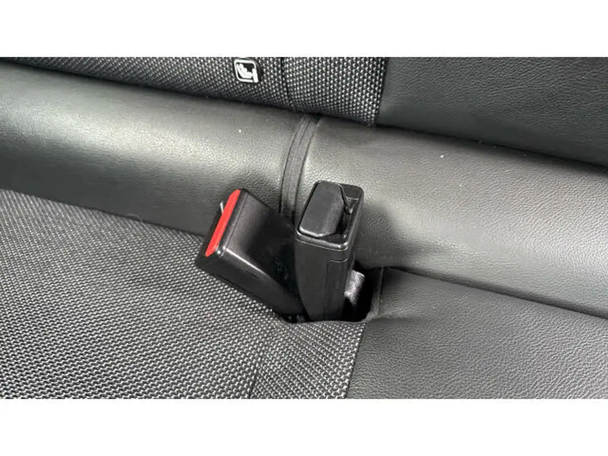 2023-renault-captur-16-techno-145ps-full-big-16