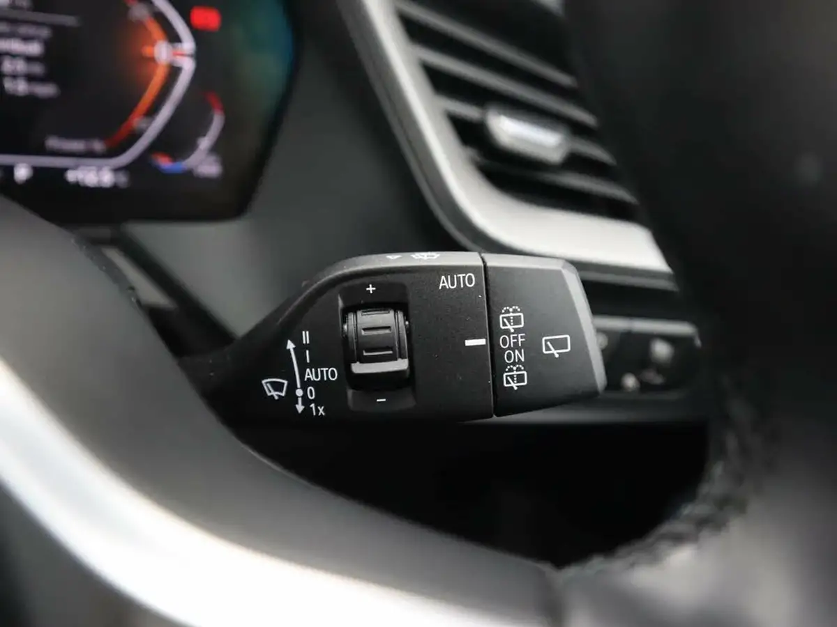 2022-bmw-1-series-15-118i-m-sport-lcp-dct-big-35