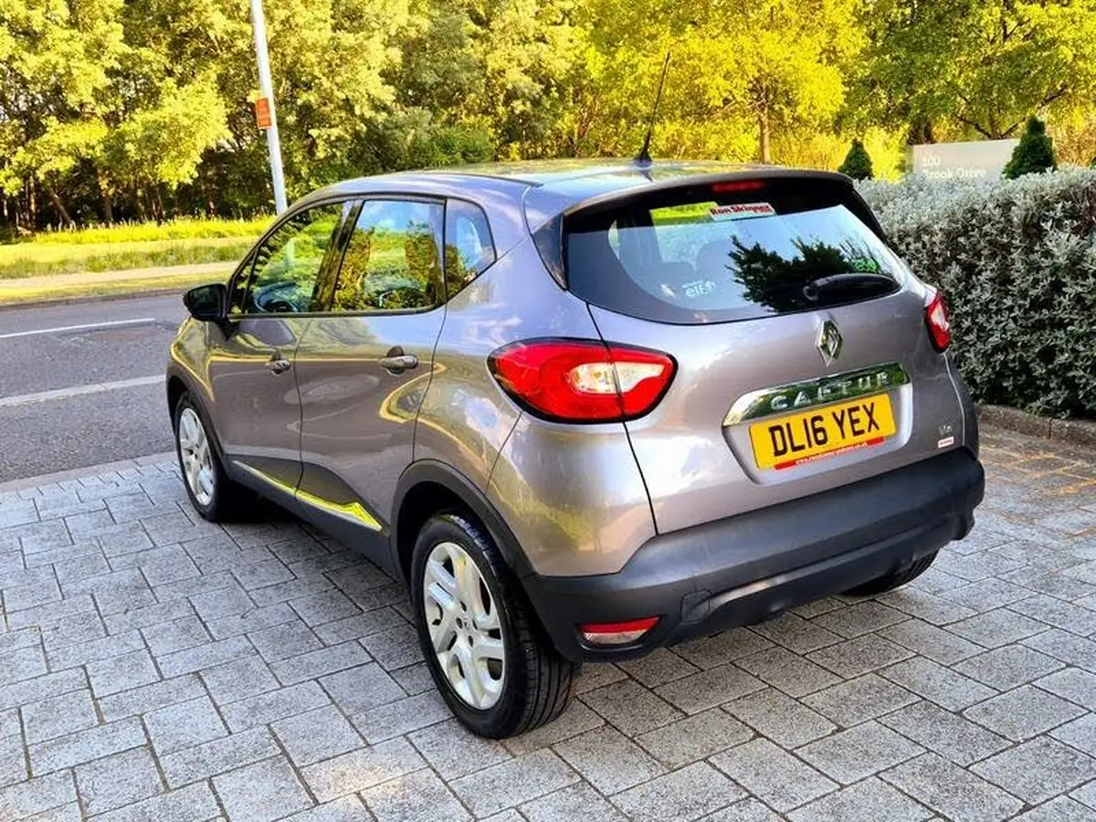 2016-renault-captur-09-dynamique-nav-big-4