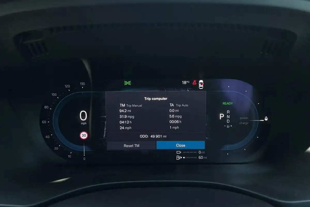 2021-volvo-xc60-20-t8-r-design-pro-455bhp-plug-in-hybrid-big-44