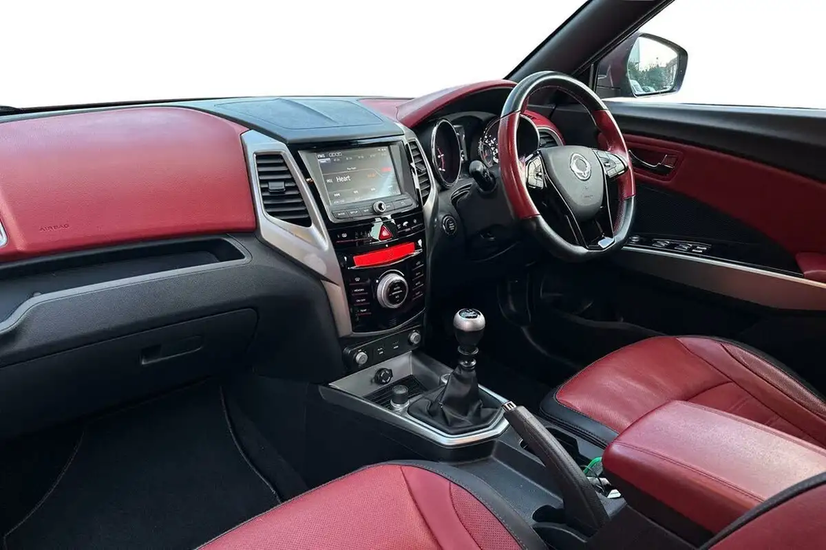 2017-kgm-ssangyong-tivoli-16td-elx-2wd-big-6