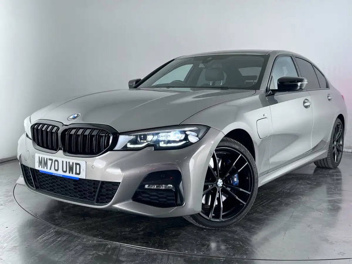 2021-bmw-3-series-20-330e-m-sport-pro-edition-saloon-4d-big-36