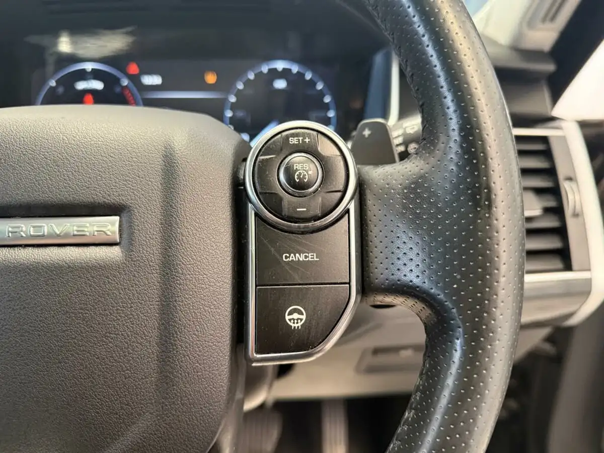 2014-land-rover-range-rover-sport-30-sd-v6-hse-big-27