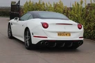 2015-ferrari-california-39-t-small-10