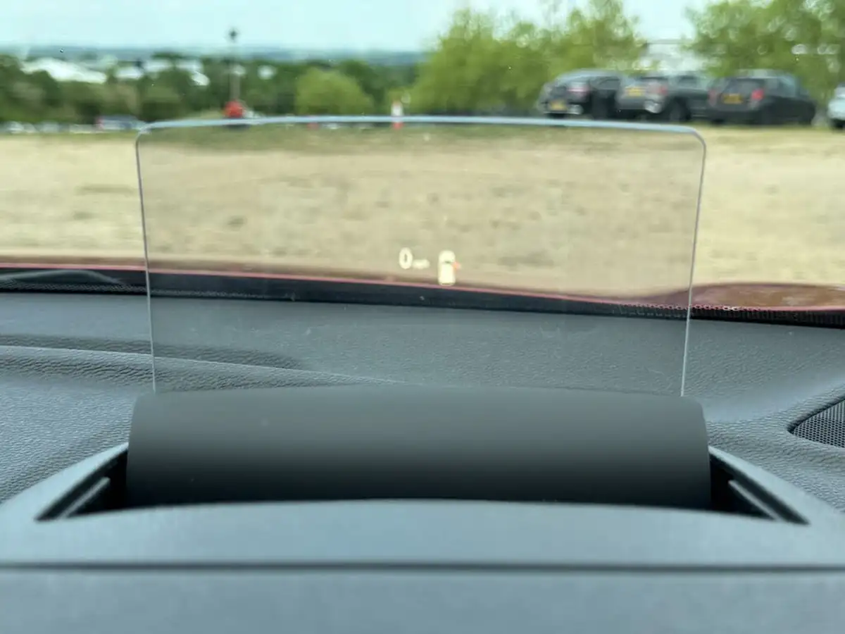2019-mitsubishi-eclipse-cross-15-4-auto-big-43