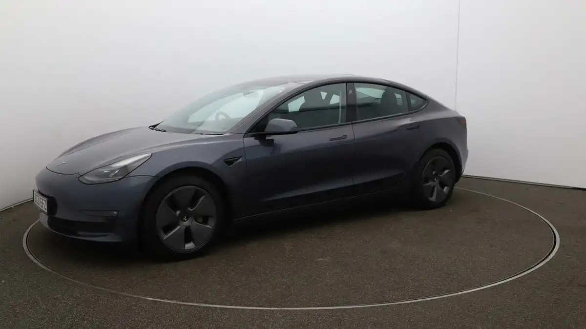 2021-tesla-model-3-e-long-range-4x4-big-60