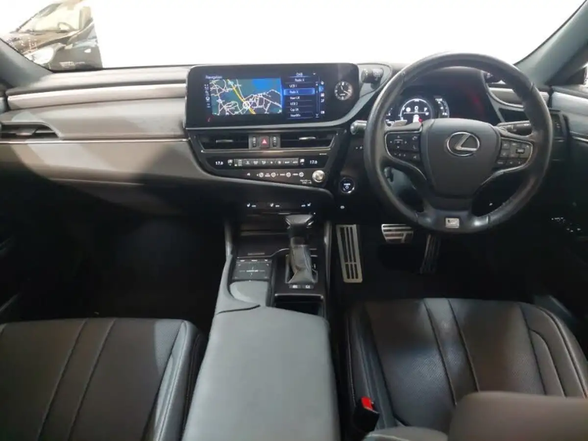 2022-lexus-es-300h-25-f-sport-without-navigation-big-2