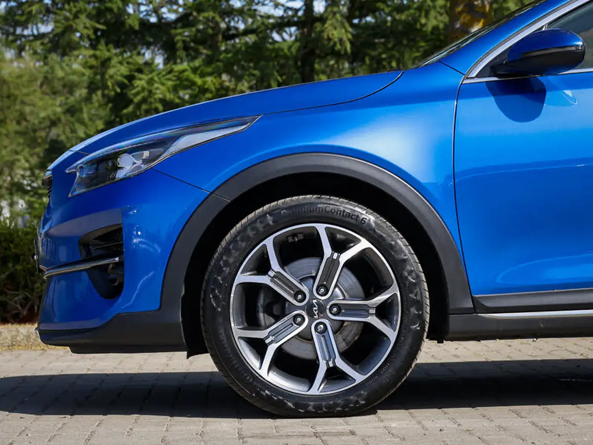 2022-kia-xceed-10-t-gdi-connect-big-18