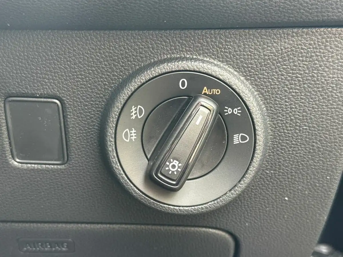2024-seat-ateca-15-ecotsi-se-technology-dsg-big-18