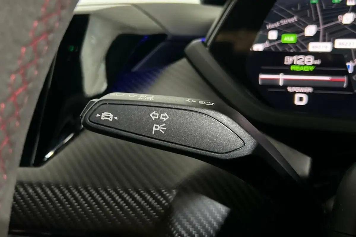 2021-audi-rs-e-tron-gt-e-carbon-vorsprung-big-23