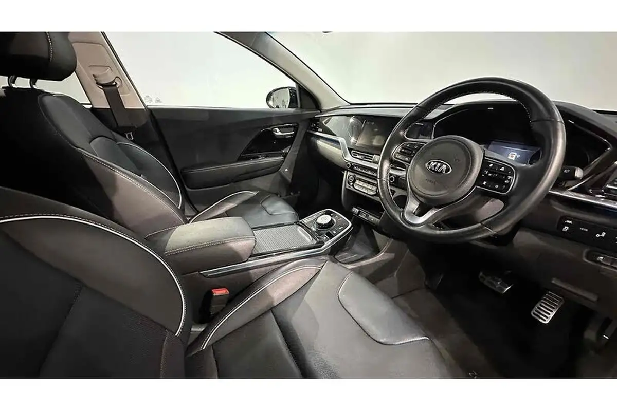 2021-kia-e-niro-ev-4-big-28