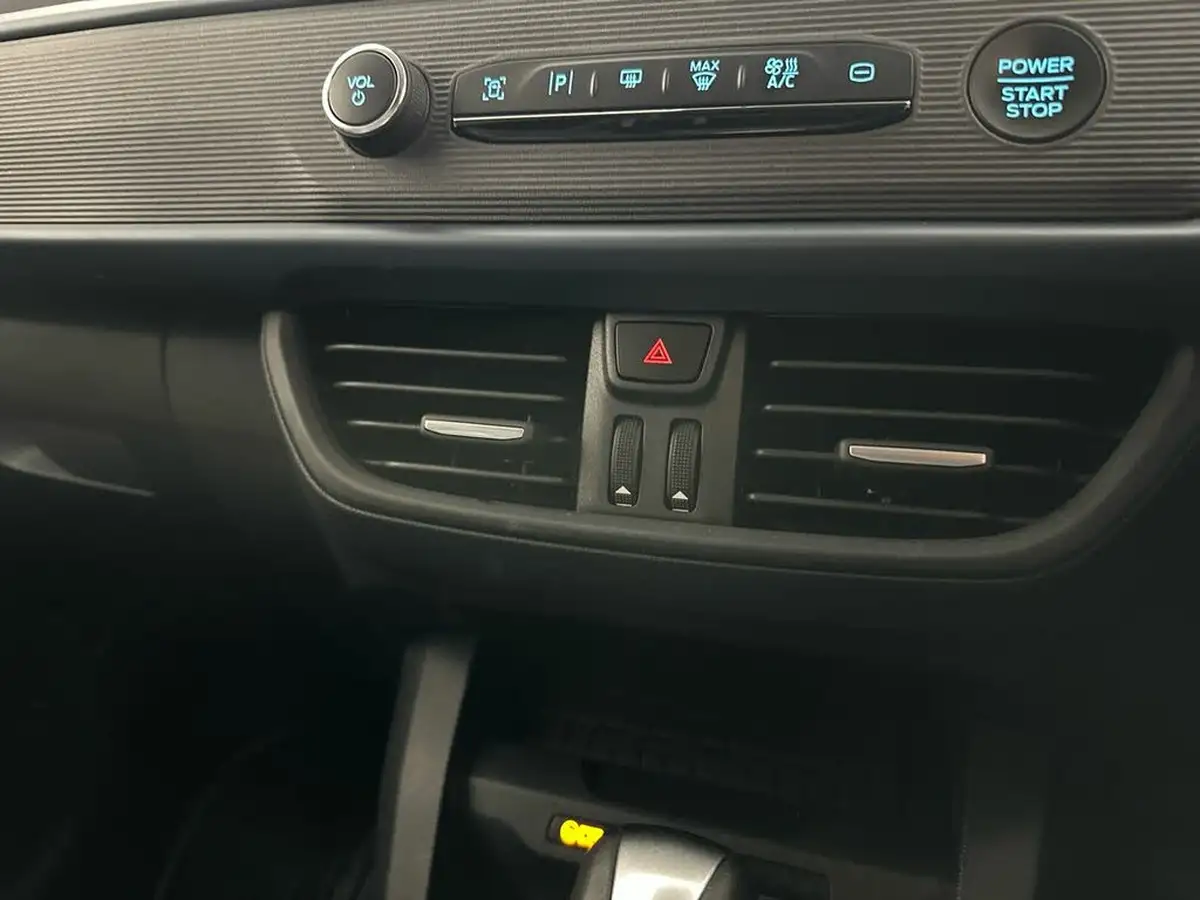 2024-ford-transit-courier-10t-active-ecoboost-125pseu6d-auto-big-23